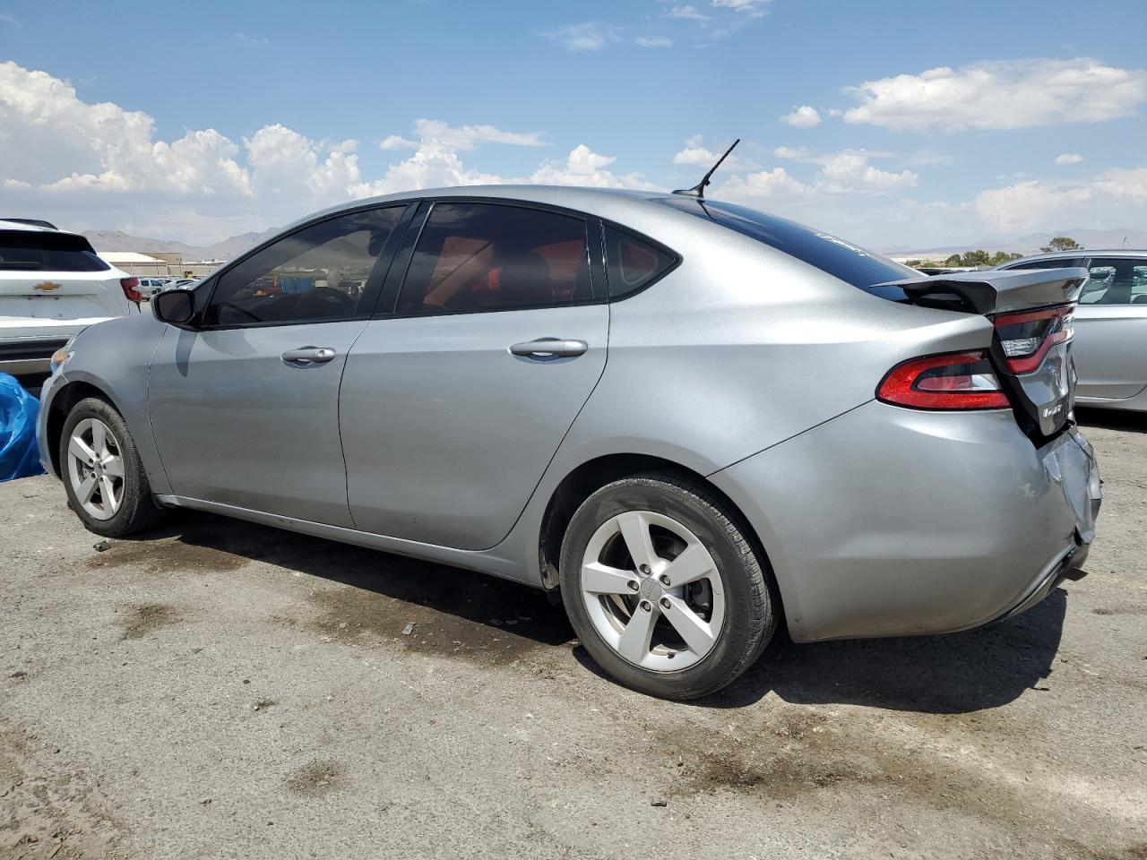 2016 Dodge Dart Sxt - Фото 2