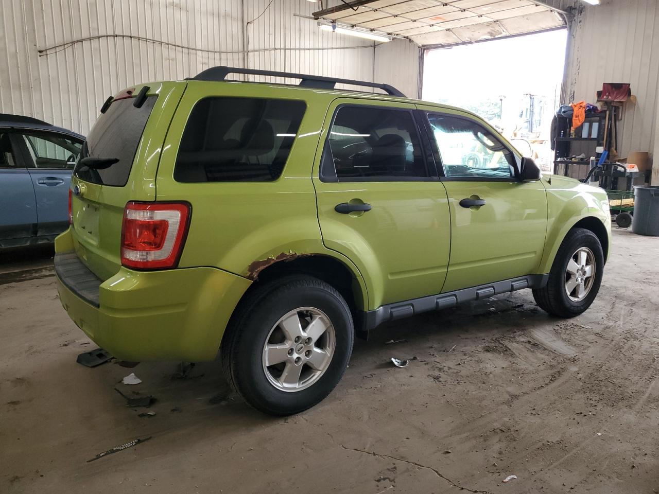 2012 Ford Escape Xlt - Image 3
