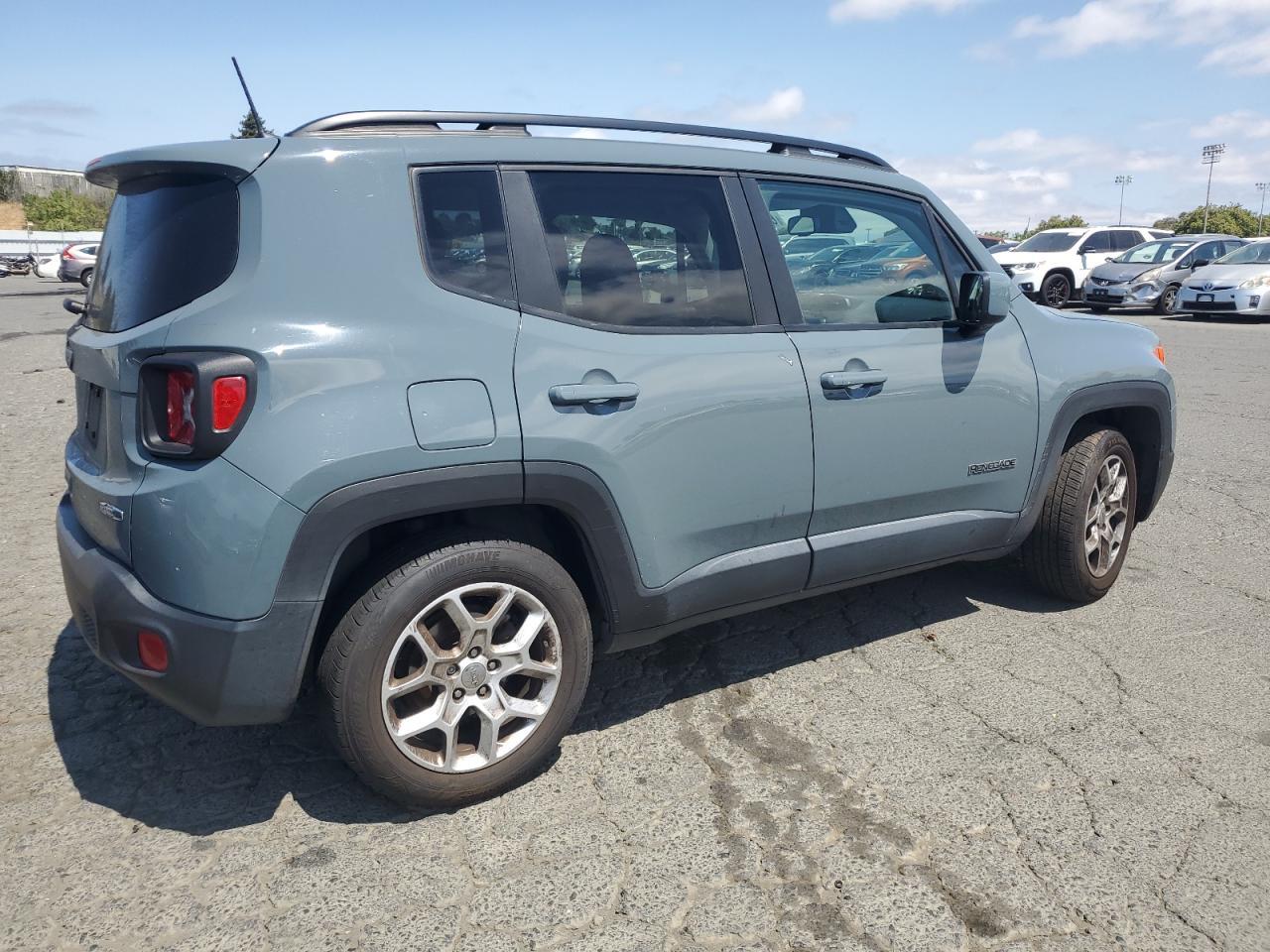 2018 Jeep Renegade Latitude - Фото 3