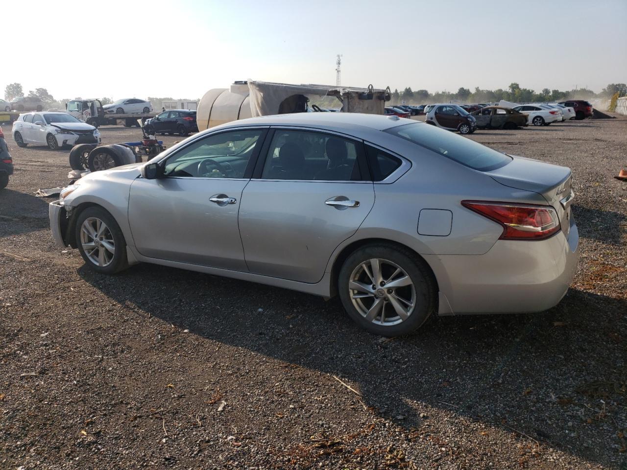 2013 Nissan Altima 2.5 - Фото 2