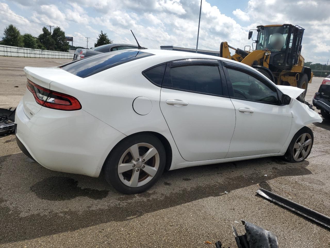 2015 Dodge Dart Sxt - Image 3