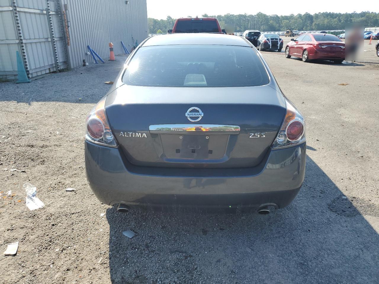 2009 Nissan Altima 2.5 - Image 6
