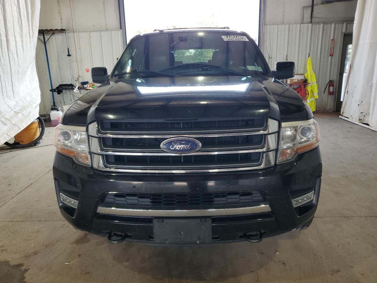 2017 Ford Expedition Limited - Image 5