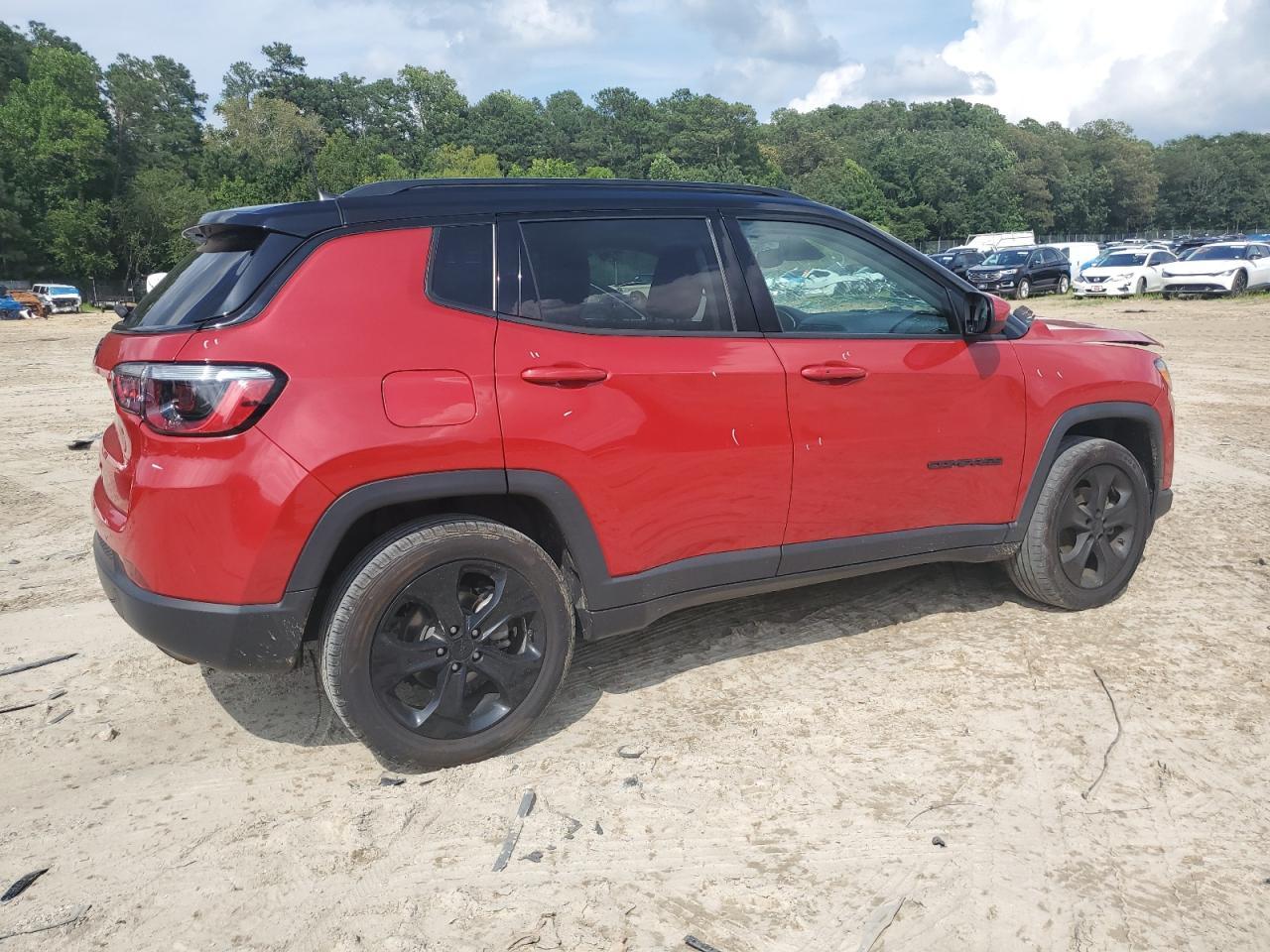 2021 Jeep Compass Latitude - Фото 3