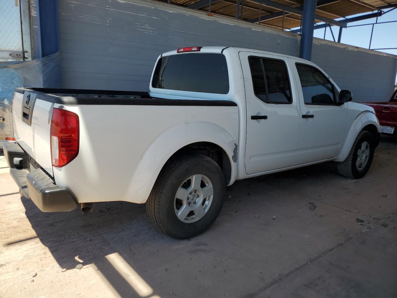 2006 Nissan Frontier Crew Cab Le - Image 3