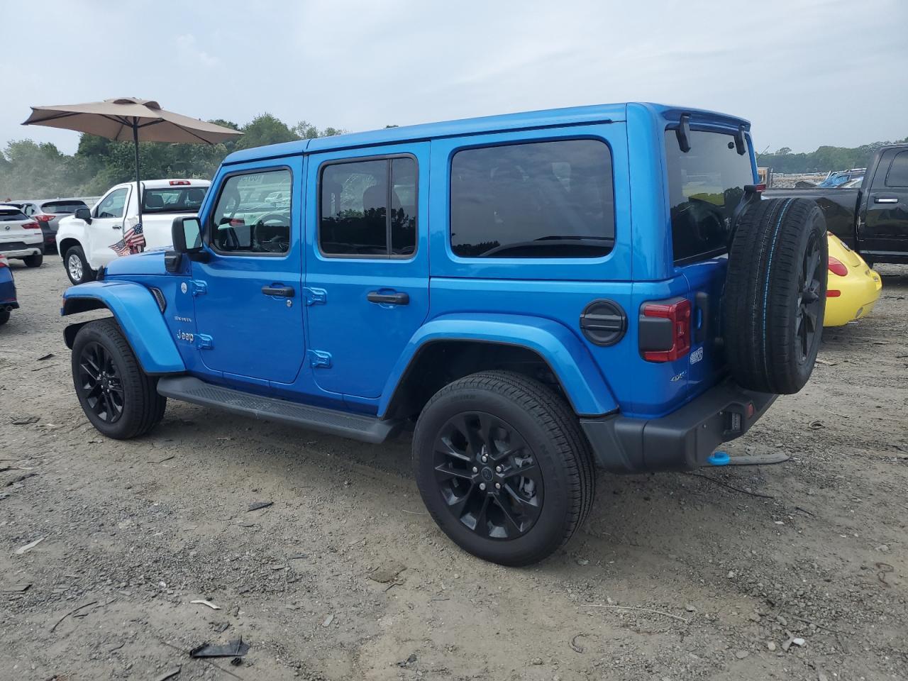 2024 Jeep Wrangler Sahara 4Xe - Image 2
