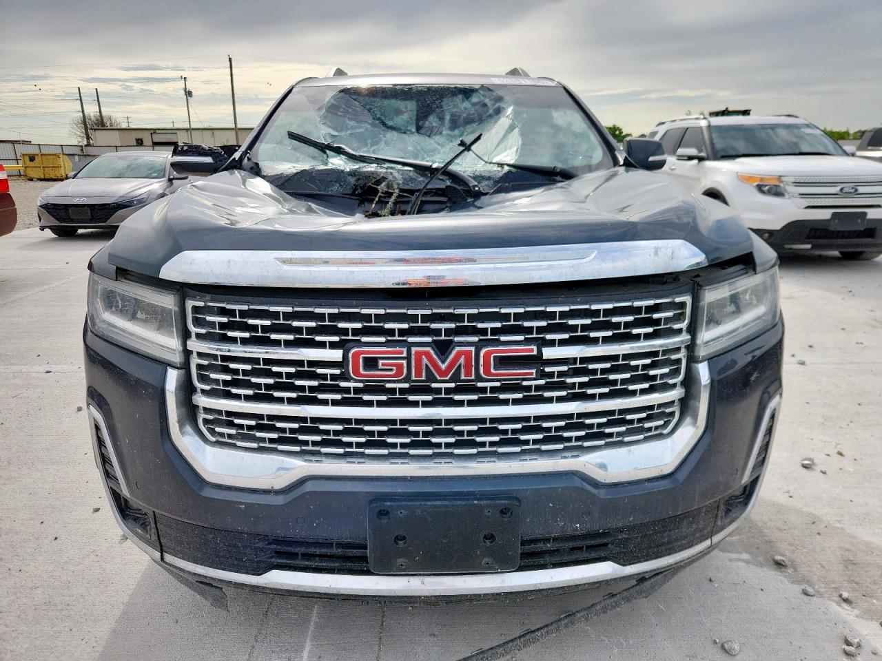 2021 GMC Acadia Denali - Image 5