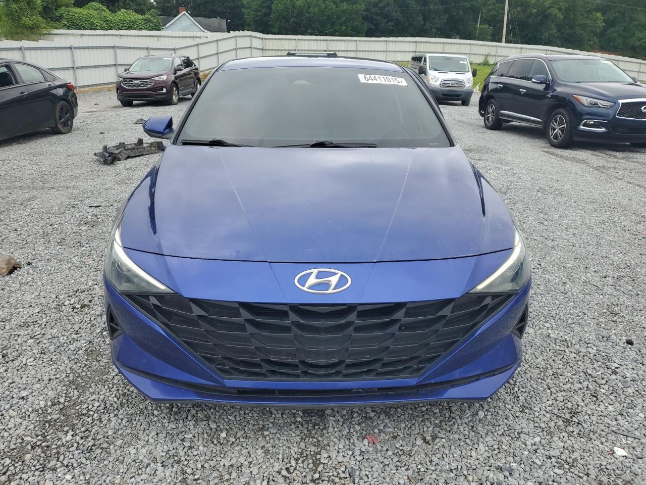 2022 Hyundai Elantra Se - Фото 5