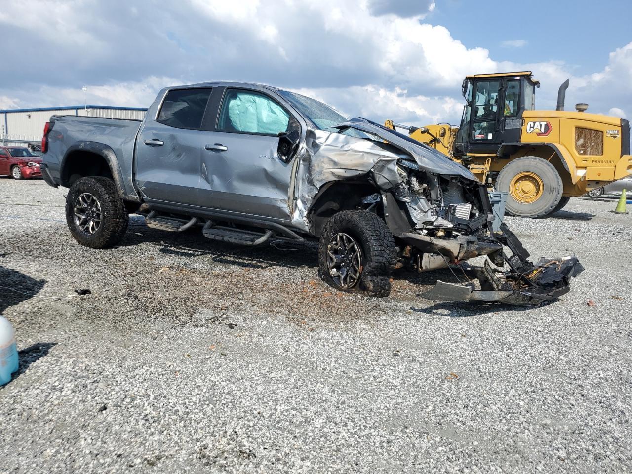 2024 Chevrolet Colorado Zr2 - Image 4