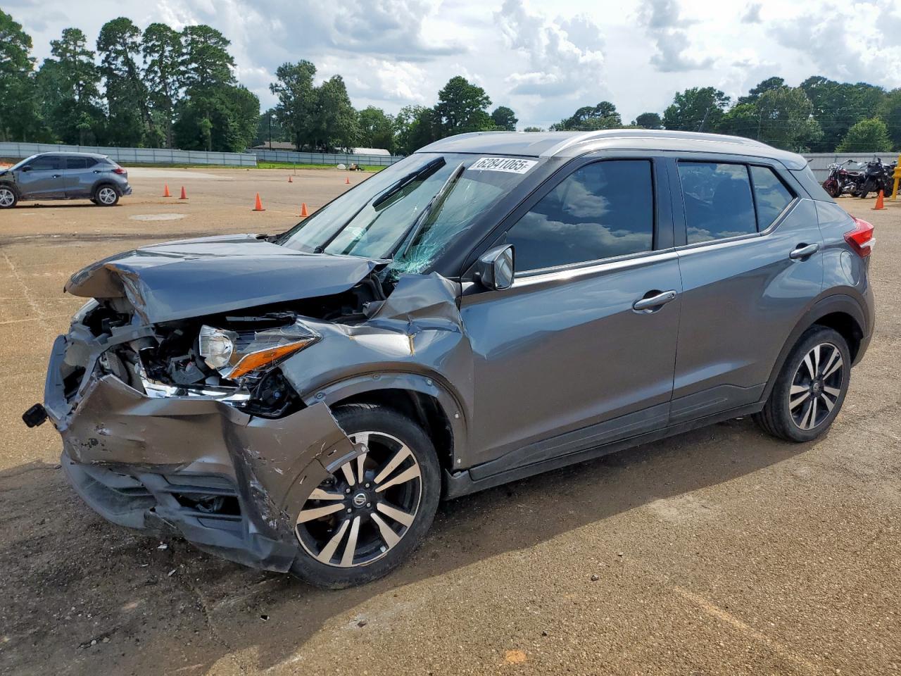 2019 Nissan Kicks S