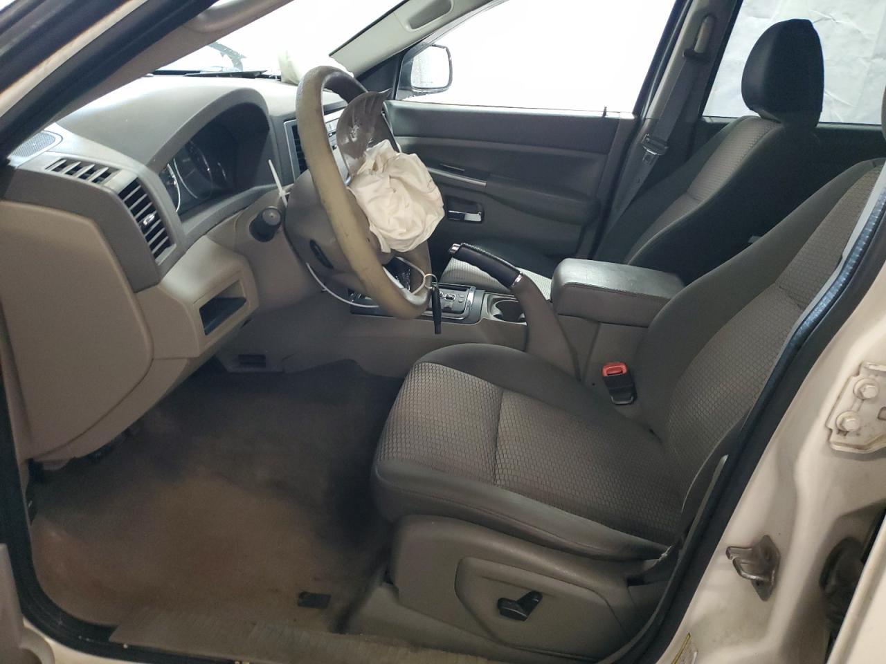 2009 Jeep Grand Cherokee Laredo - Фото 7