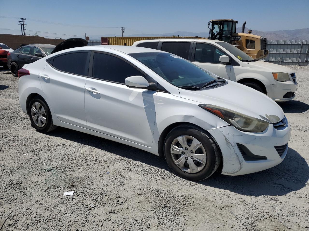 2016 Hyundai Elantra Se - Фото 4