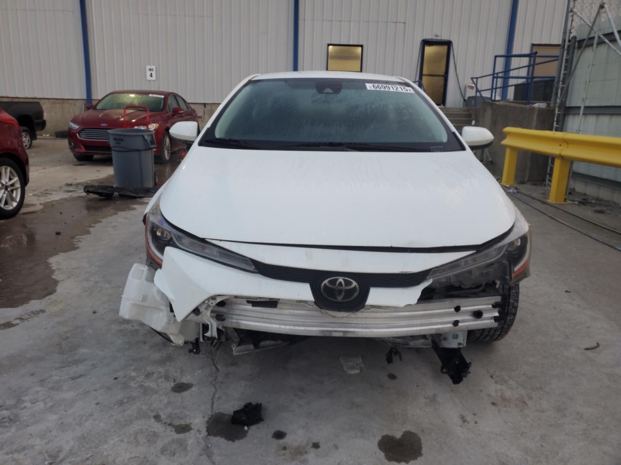 2020 Toyota Corolla Le - Фото 5