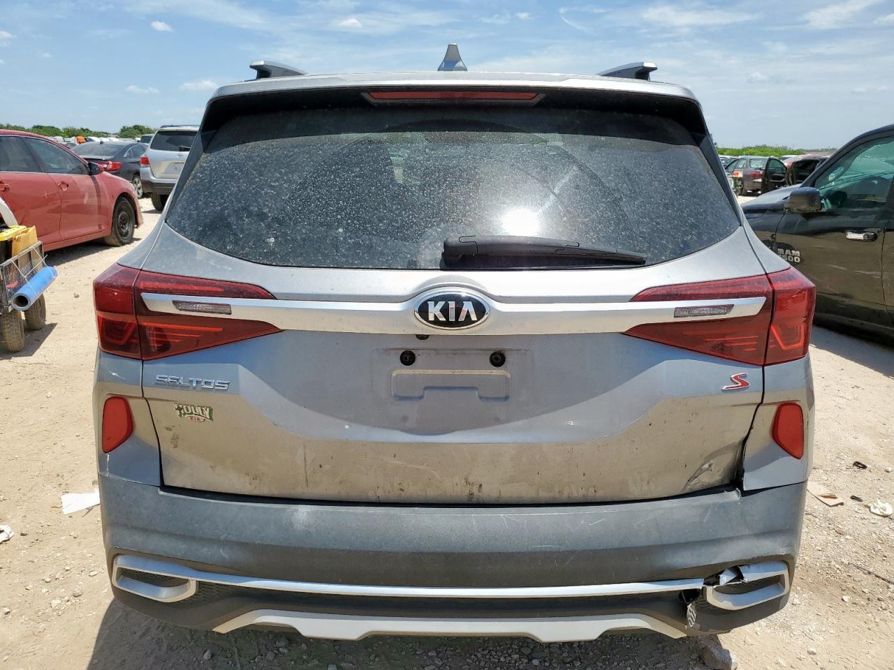 2021 Kia Seltos S - Фото 6