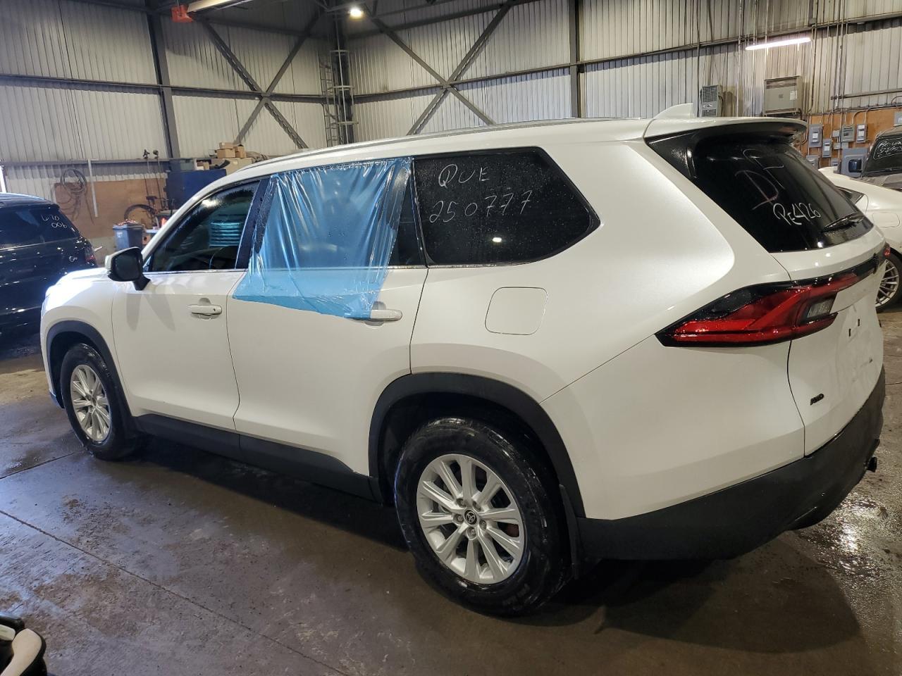 2024 Toyota Grand Highlander Xle - Фото 2