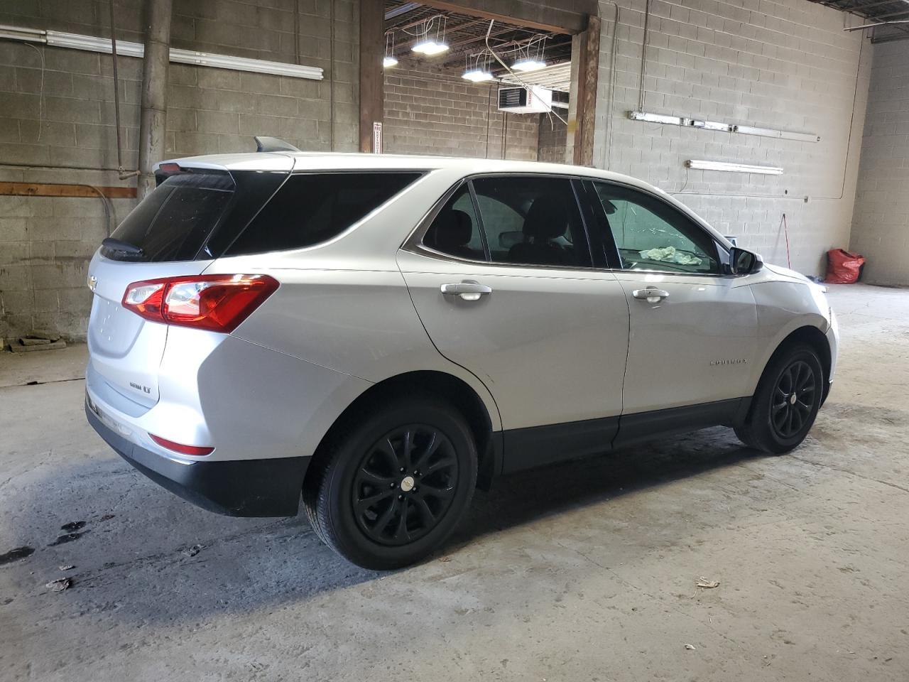 2020 Chevrolet Equinox Lt - Фото 3