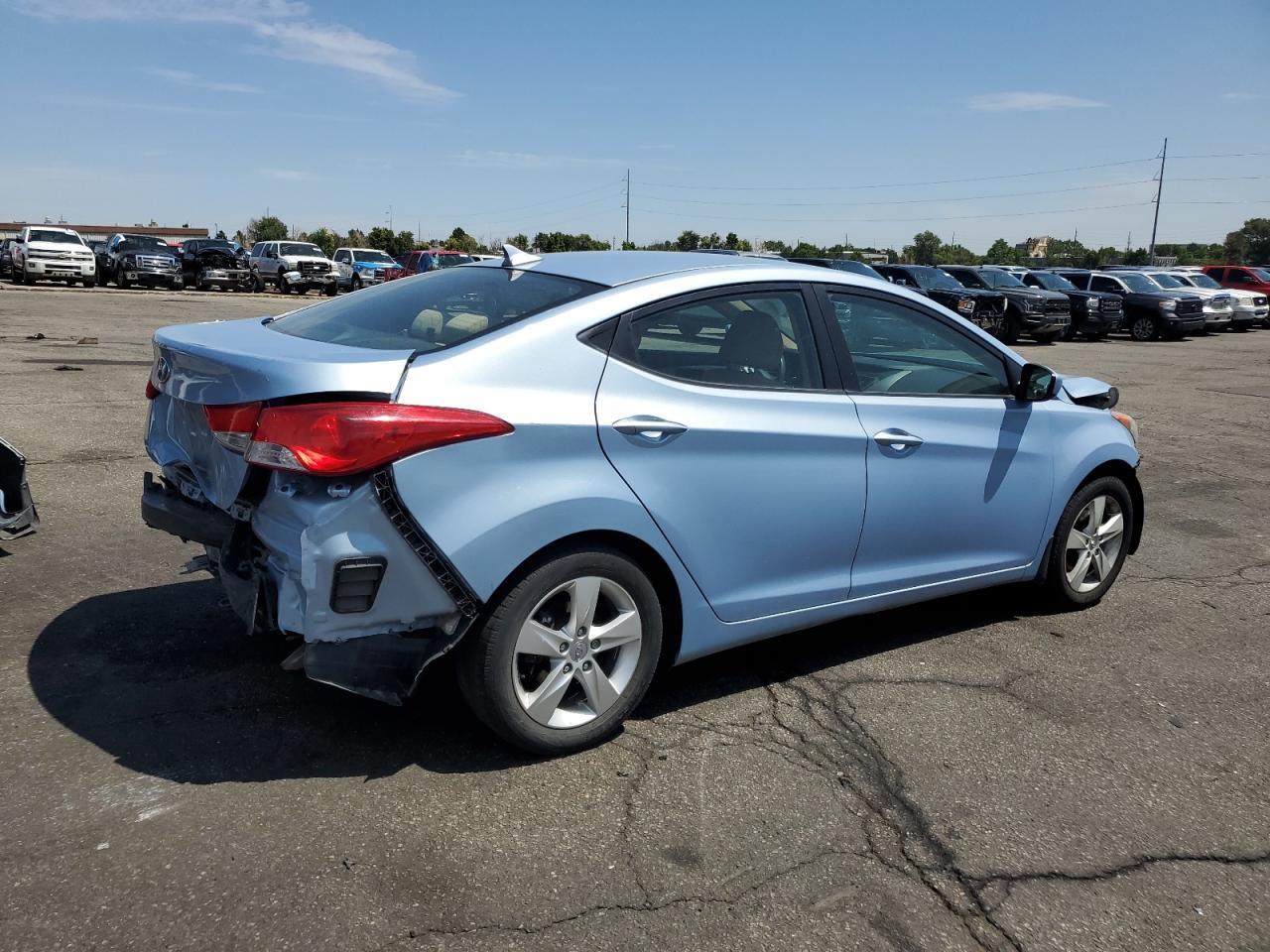2013 Hyundai Elantra Gls - Image 3