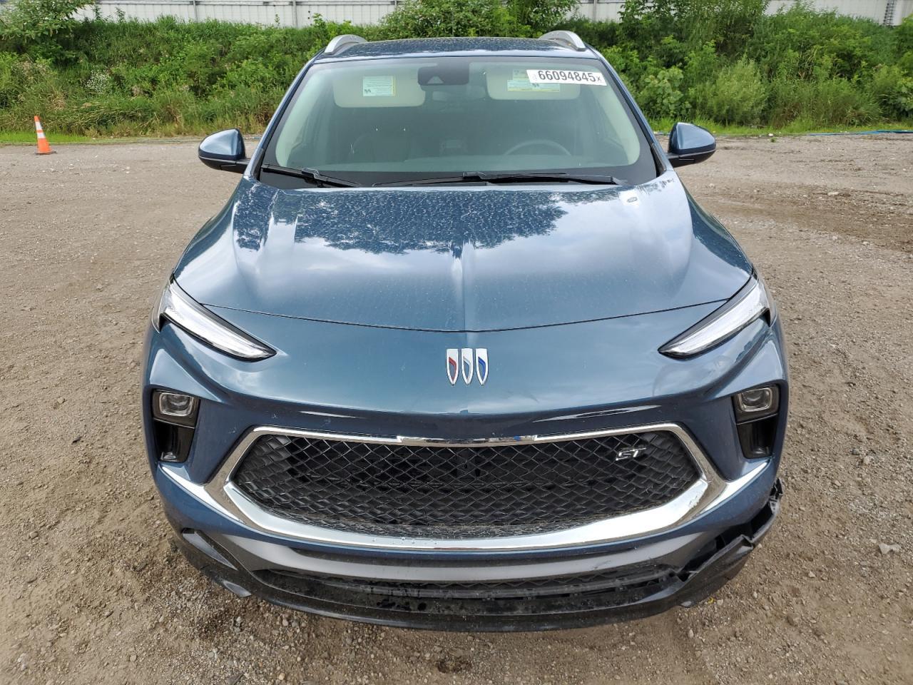 2024 Buick Encore Gx Sport Touring - Image 5