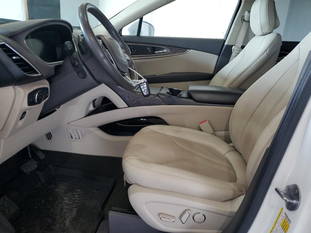 2020 Lincoln Nautilus Reserve - Image 7