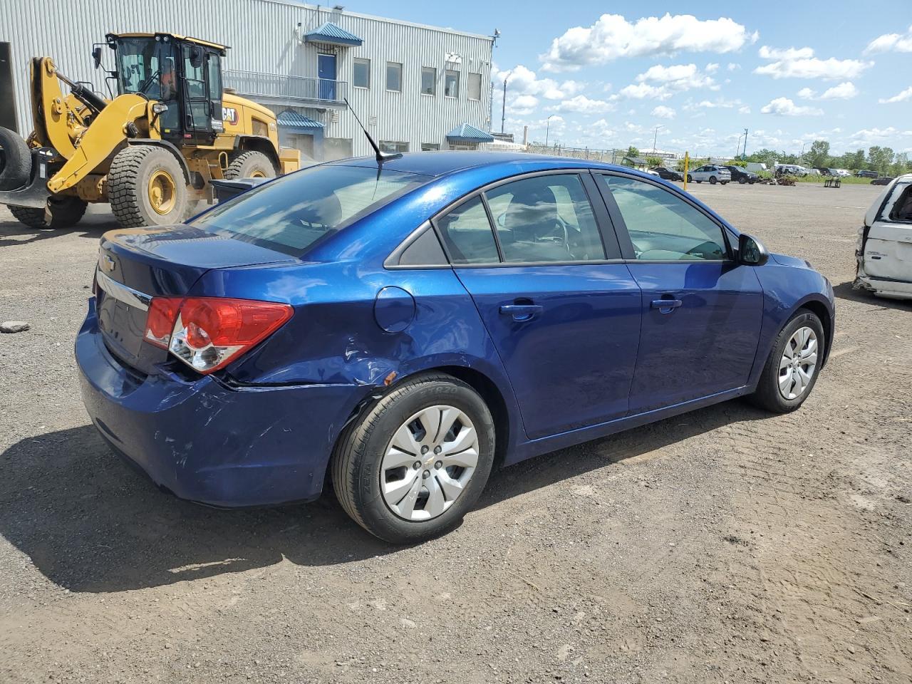 2013 Chevrolet Cruze Ls - Image 3