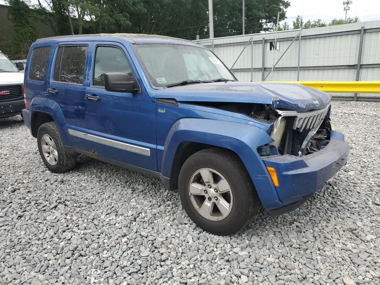 2009 Jeep Liberty Sport - Фото 4