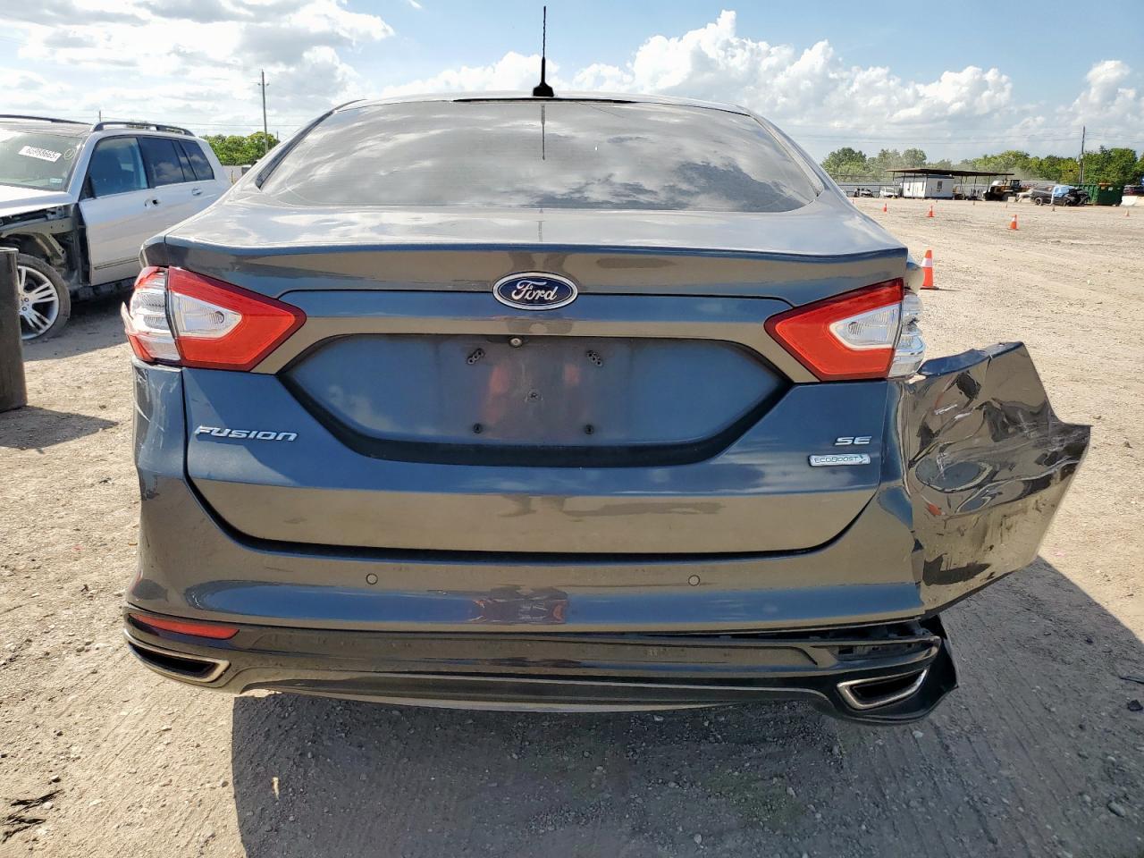 2016 Ford Fusion Se - Image 6