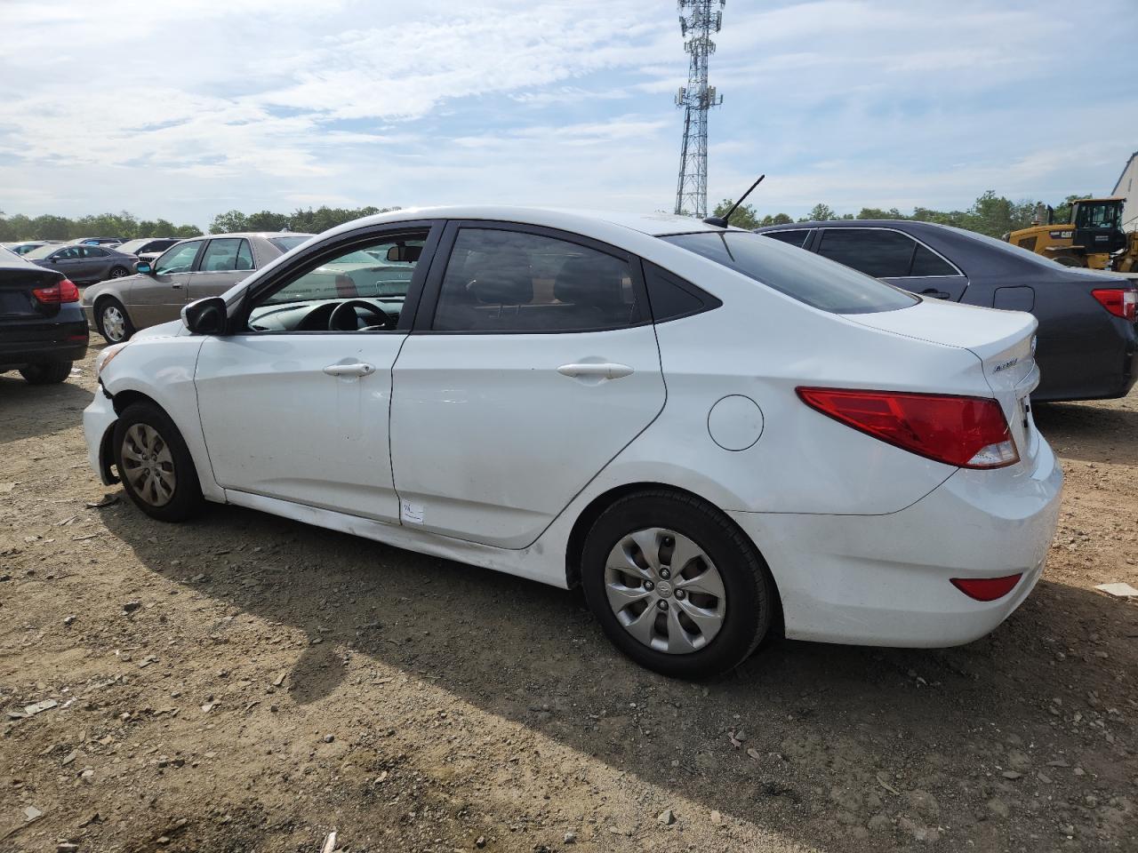 2017 Hyundai Accent Se - Image 2