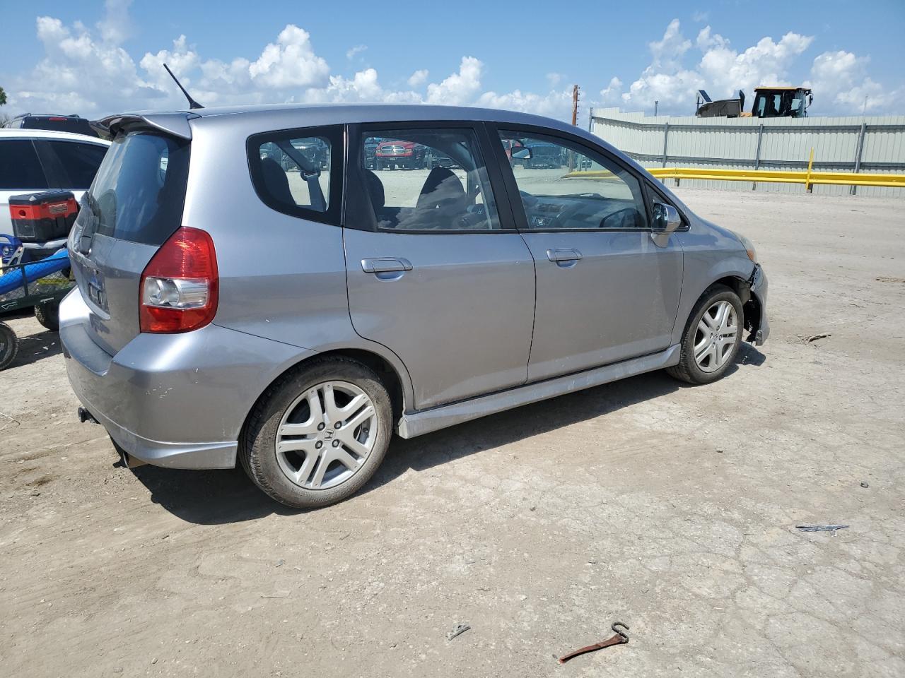 2007 Honda Fit S - Image 3