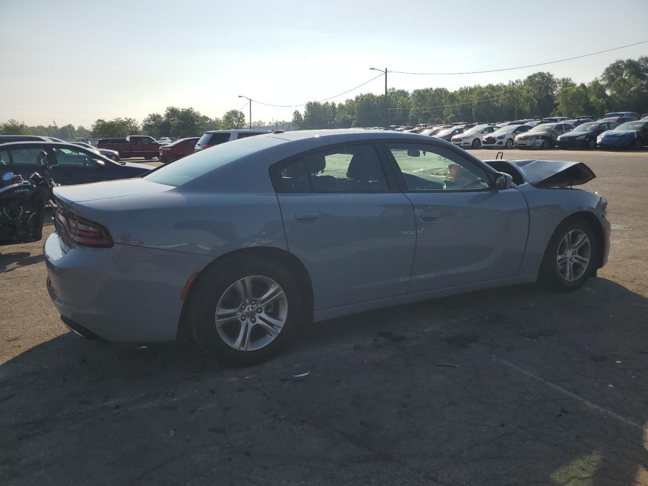 2021 Dodge Charger Sxt - Image 3