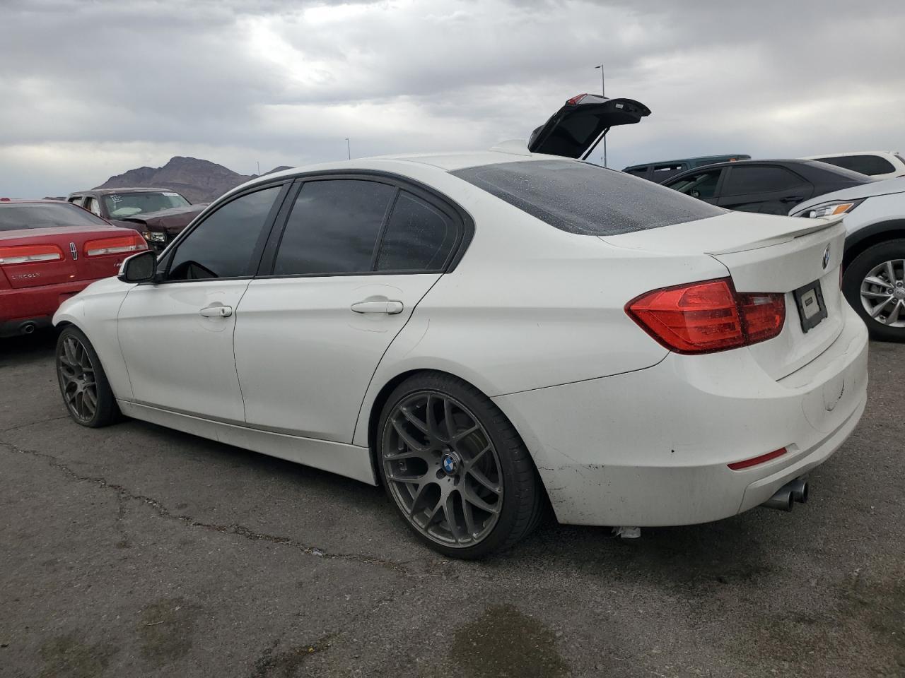 2014 BMW 328 I - Image 2