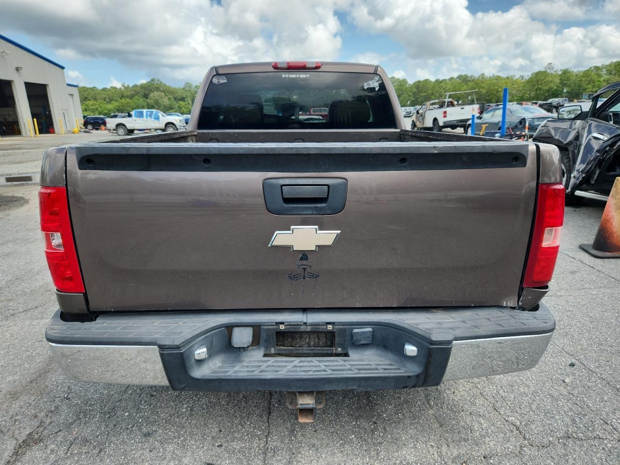 2008 Chevrolet Silverado K1500 - Image 6