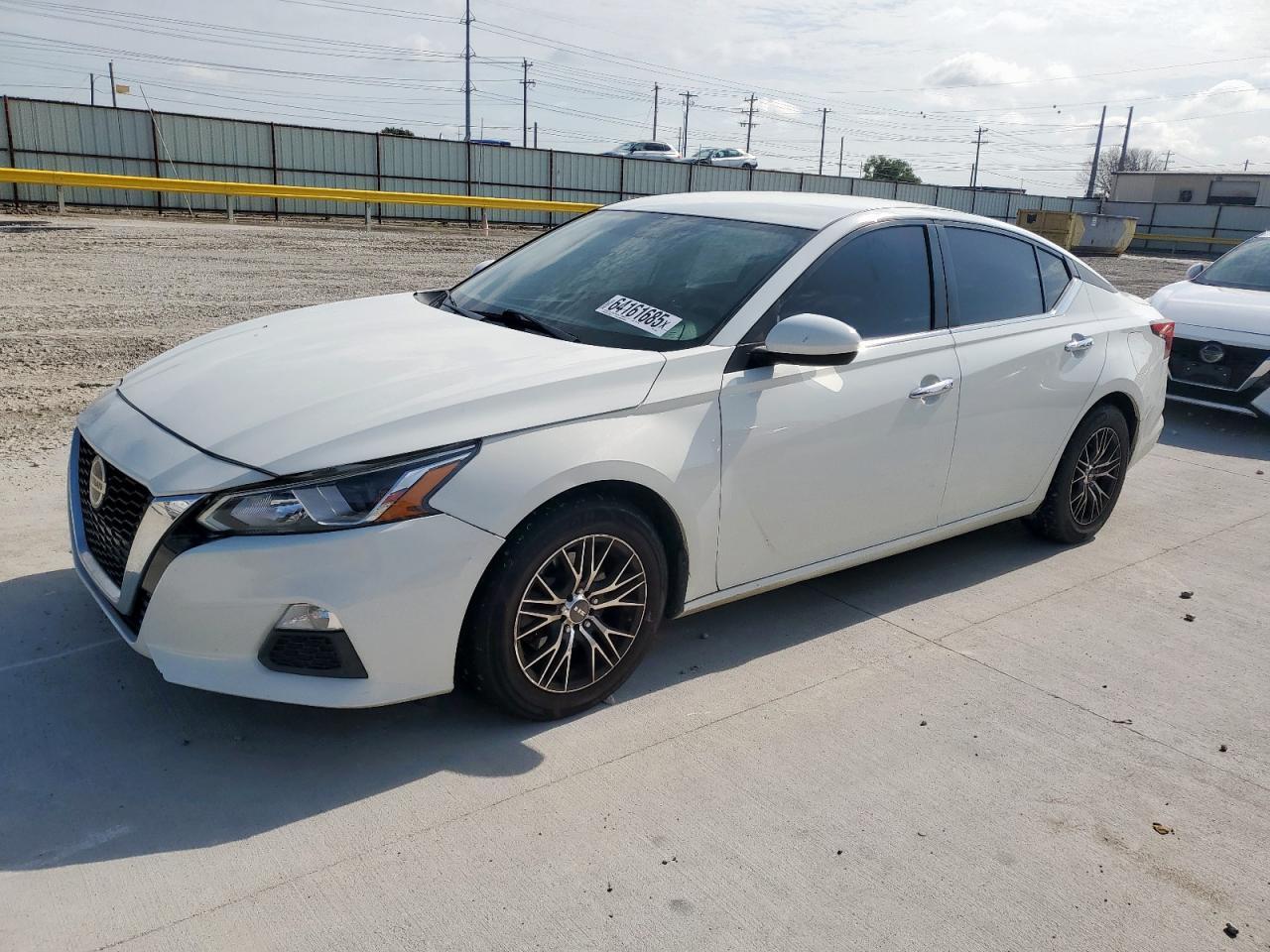 2019 Nissan Altima S