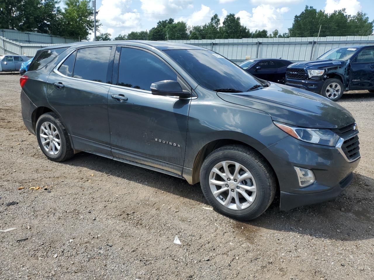 2019 Chevrolet Equinox Lt - Image 4