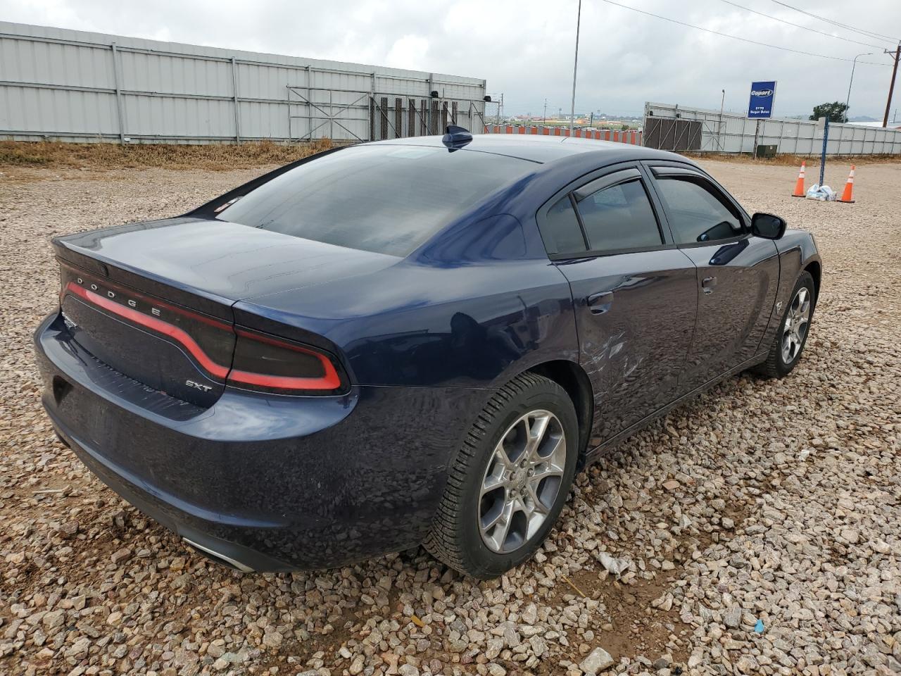 2016 Dodge Charger Sxt - Image 3