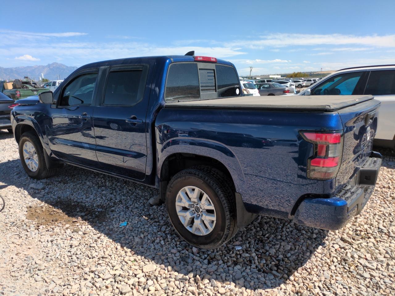 2022 Nissan Frontier S - Фото 2