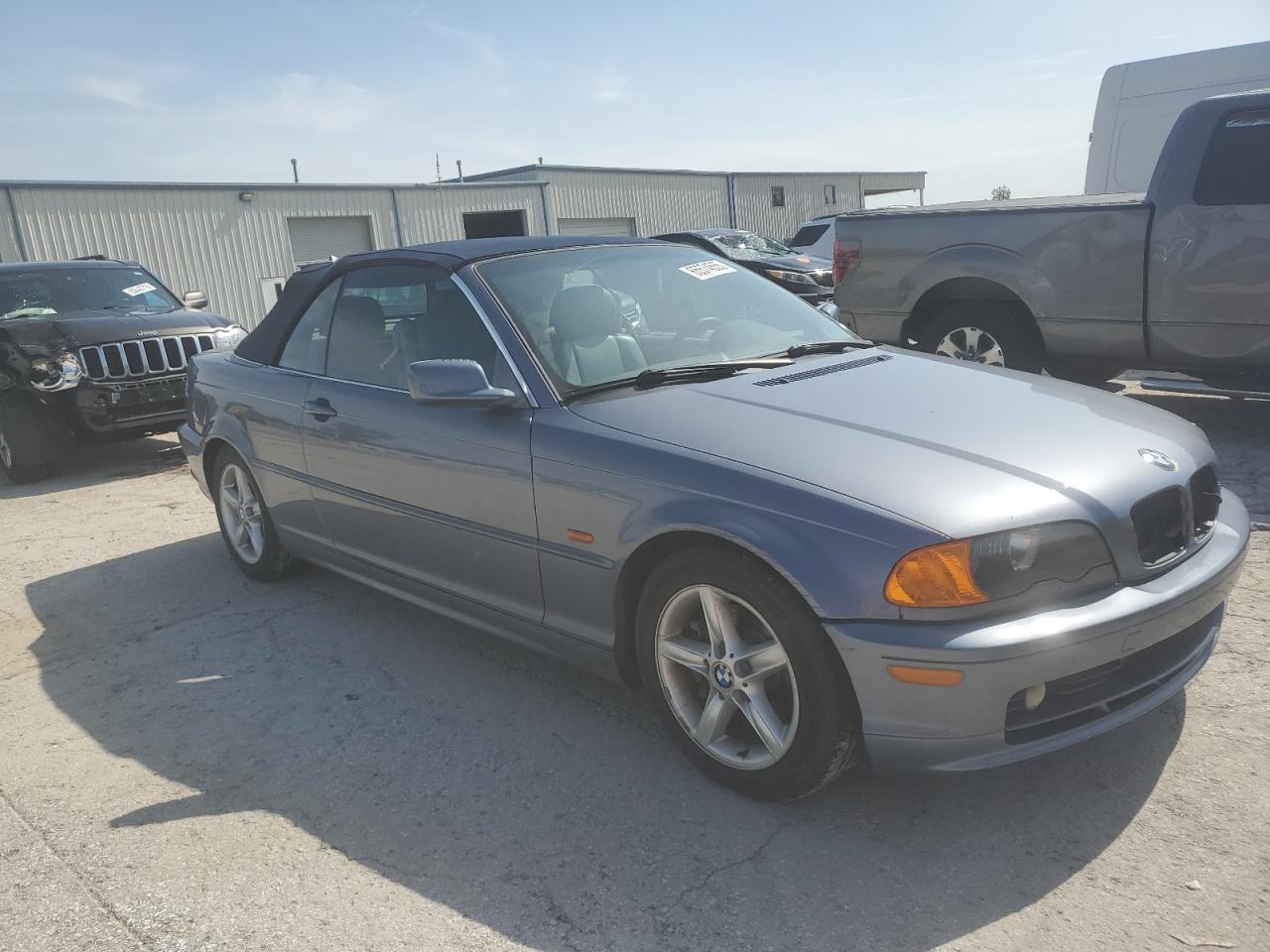 2002 BMW 325 Ci - Image 4
