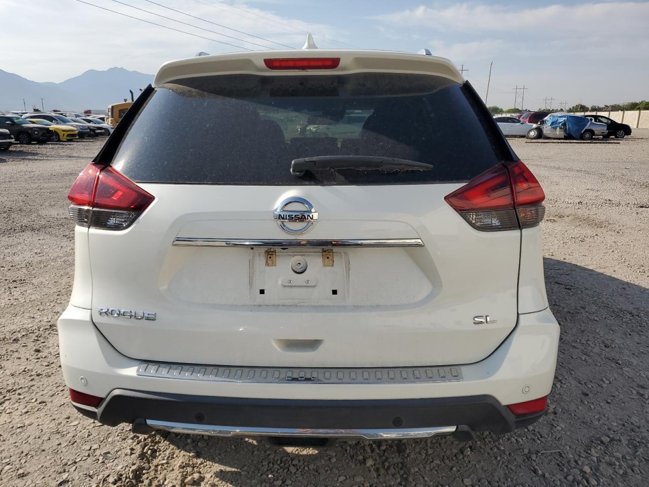 2019 Nissan Rogue S - Фото 6