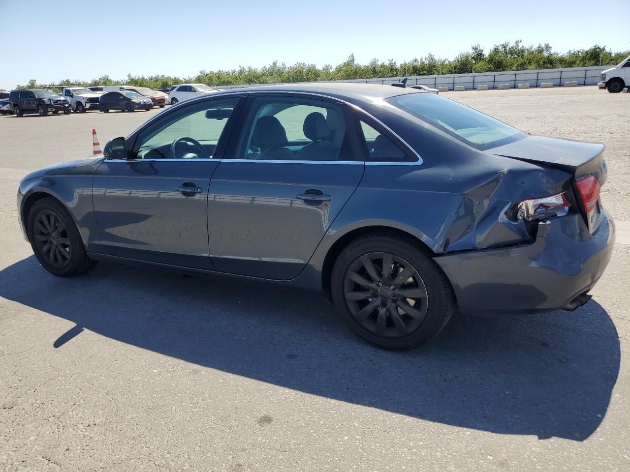 2009 Audi A4 Premium Plus - Фото 2