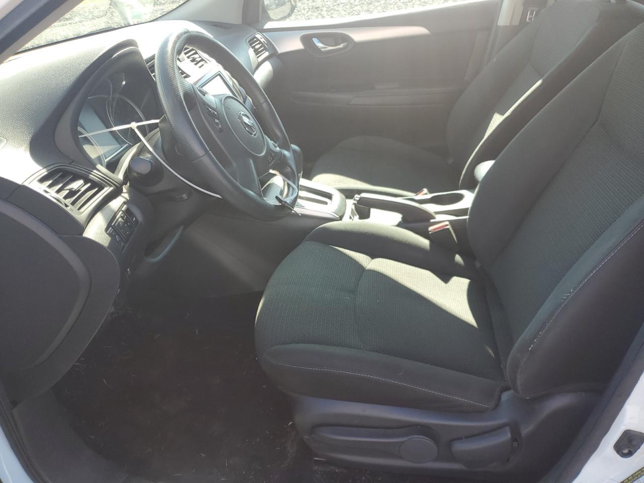 2019 Nissan Sentra S - Фото 7
