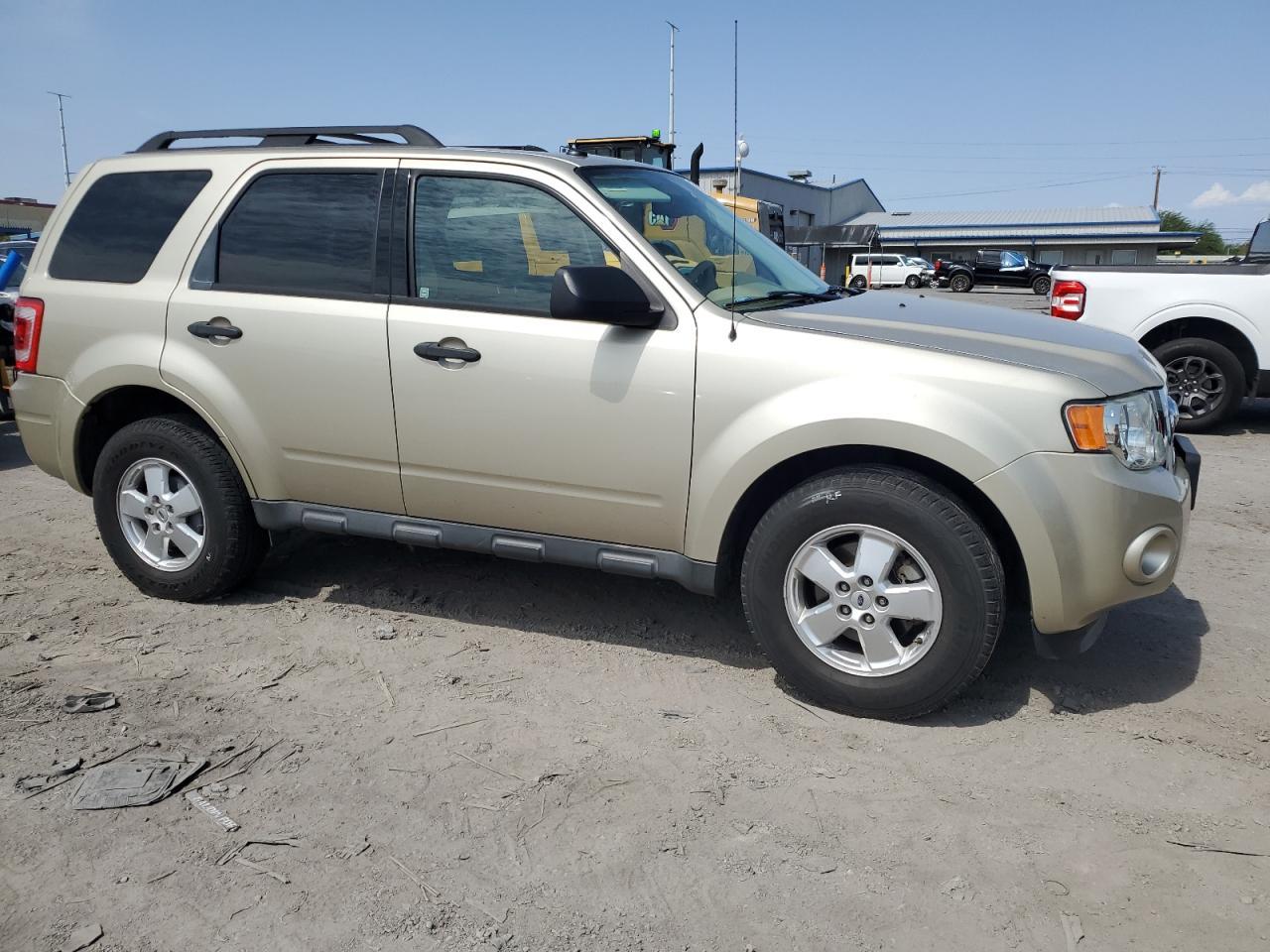 2011 Ford Escape Xlt - Фото 4