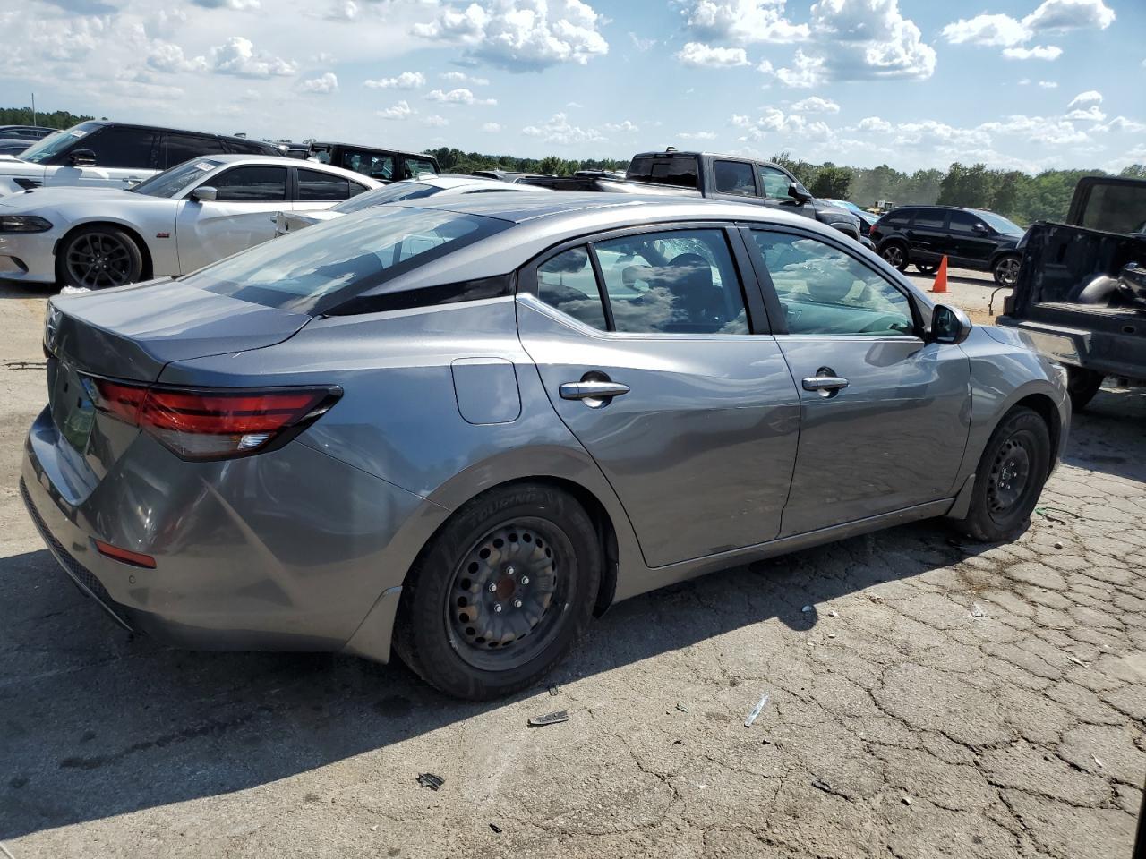 2021 Nissan Sentra S - Фото 3