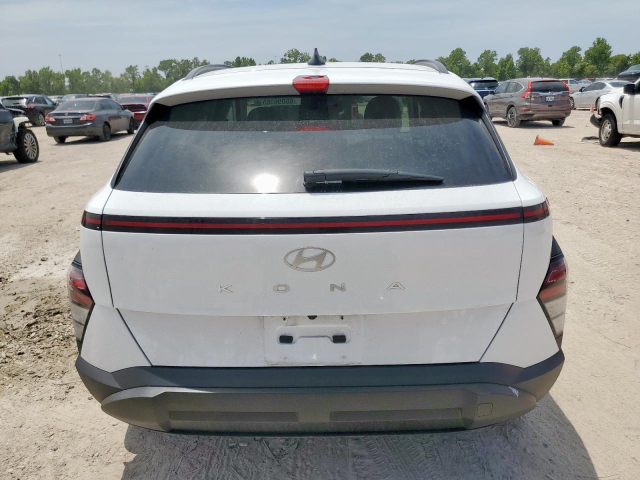 2024 Hyundai Kona Sel - Image 6
