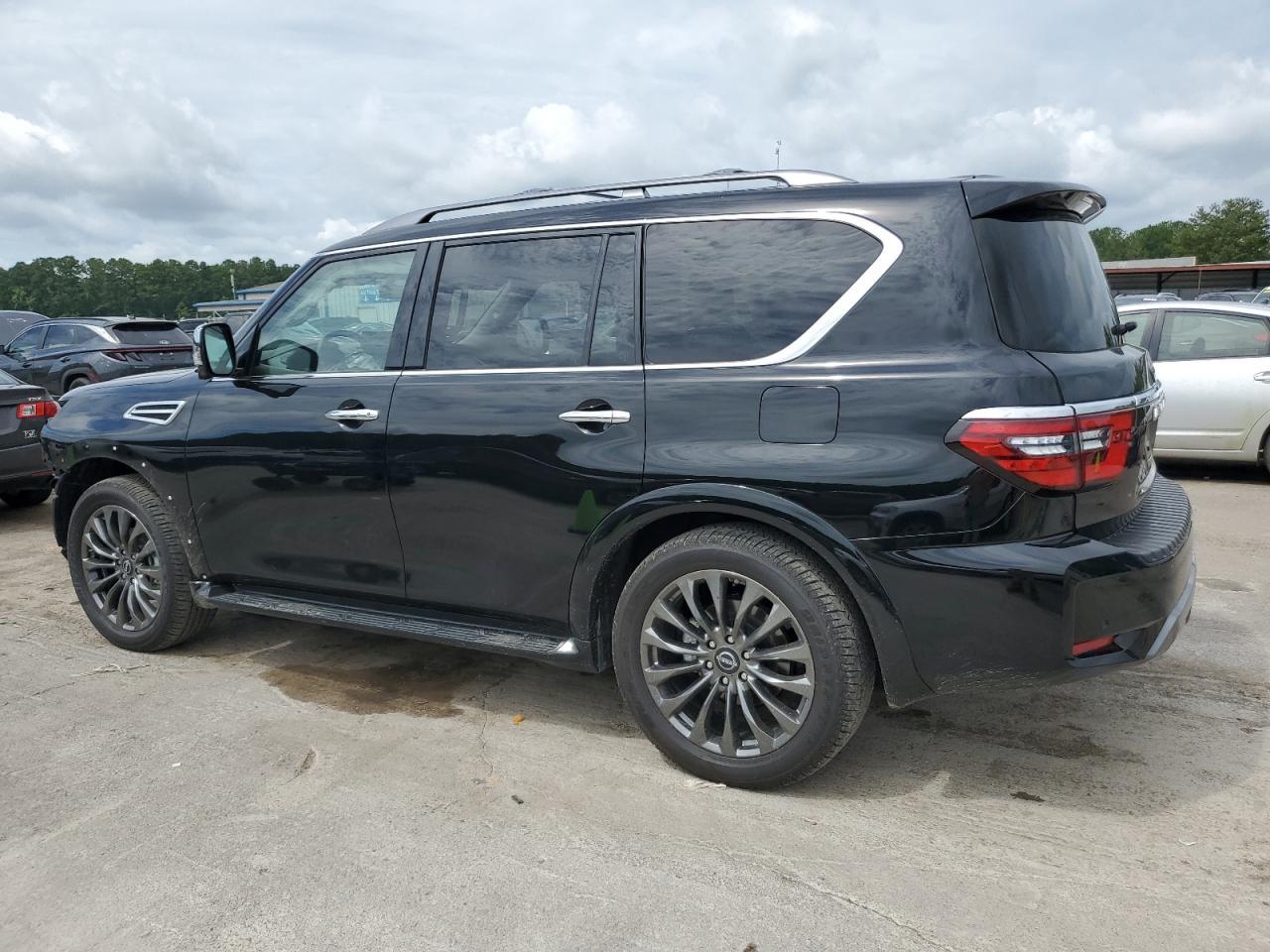 2024 Nissan Armada Platinum - Фото 2