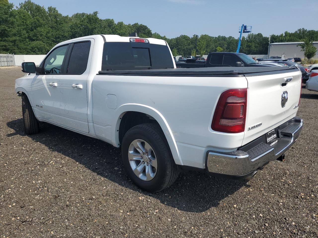 2020 Ram 1500 Laramie - Фото 2