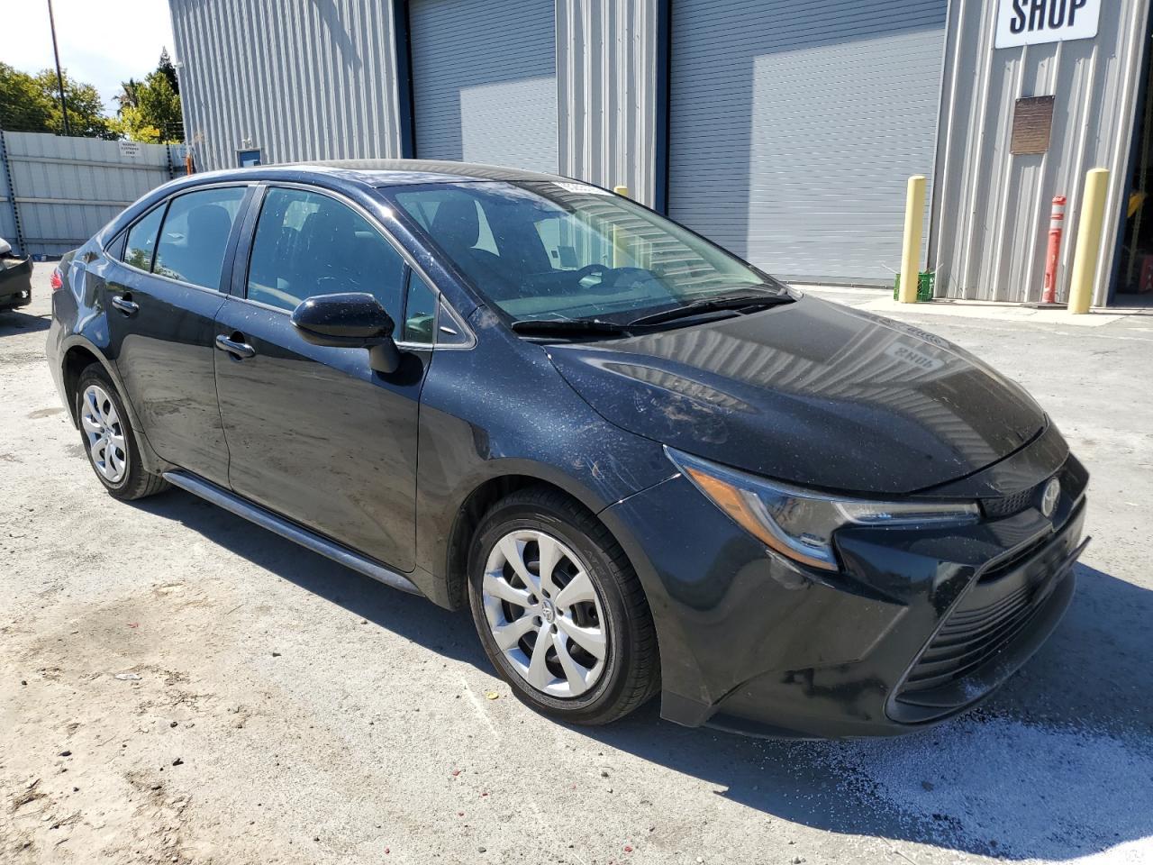 2023 Toyota Corolla Le - Image 4