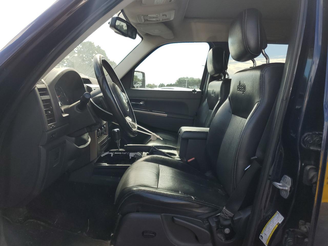 2012 Jeep Liberty Jet - Image 7