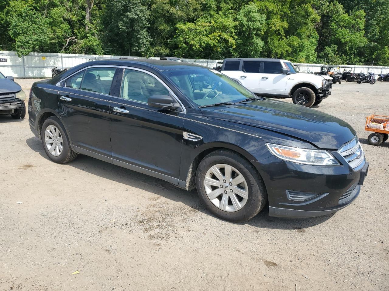 2012 Ford Taurus Se - Image 4