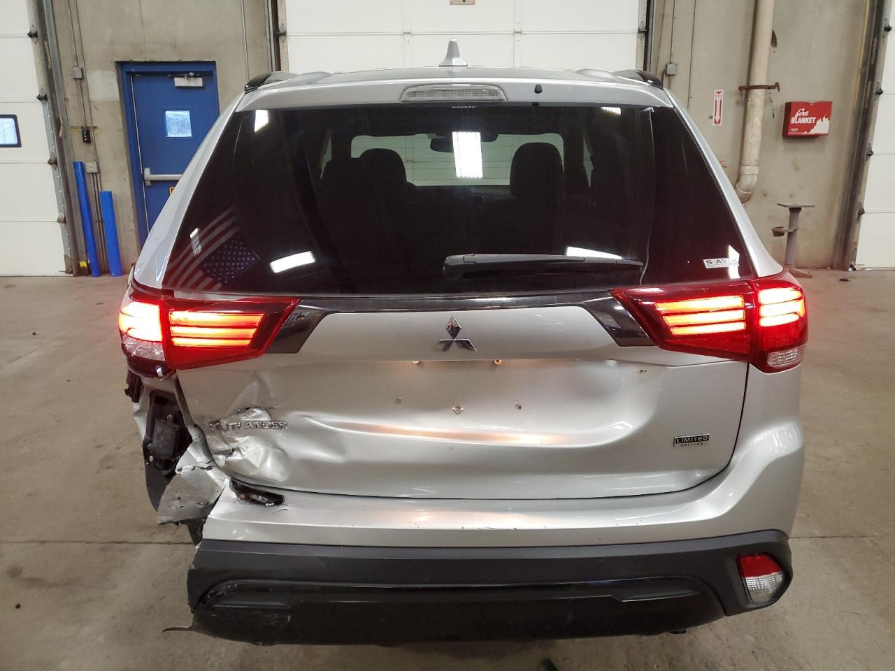 2020 Mitsubishi Outlander Se - Image 6