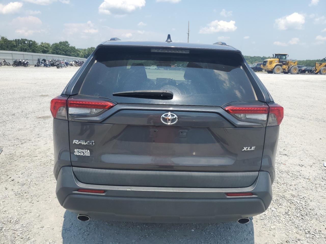 2021 Toyota Rav4 Xle - Фото 6
