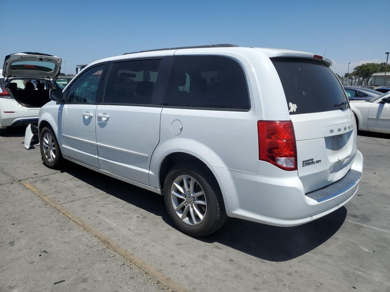 2014 Dodge Grand Caravan Sxt - Фото 2